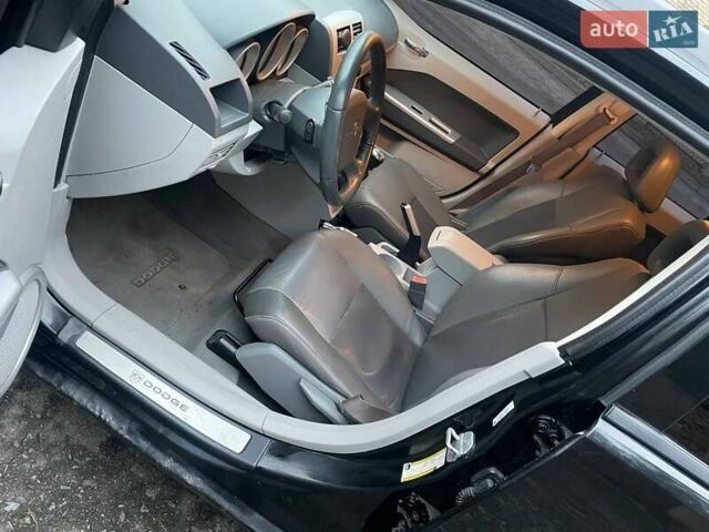 Черный Додж Калибер, объемом двигателя 1.97 л и пробегом 210 тыс. км за 5350 $, фото 8 на Automoto.ua