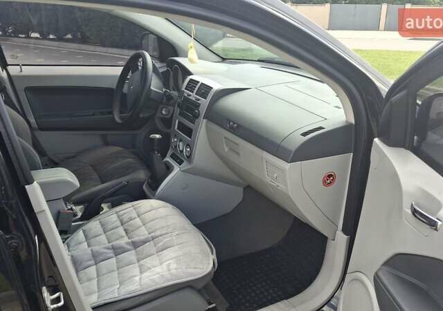 Чорний Додж Caliber, об'ємом двигуна 1.97 л та пробігом 307 тис. км за 5900 $, фото 6 на Automoto.ua