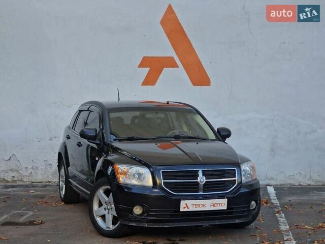 Черный Додж Калибер, объемом двигателя 2 л и пробегом 224 тыс. км за 5990 $, фото 12 на Automoto.ua