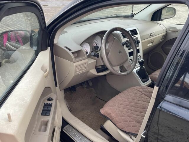 Черный Додж Калибер, объемом двигателя 2 л и пробегом 187 тыс. км за 3250 $, фото 7 на Automoto.ua