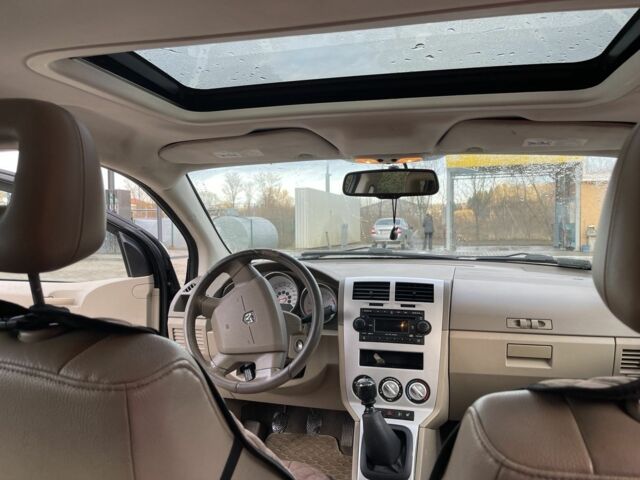 Черный Додж Калибер, объемом двигателя 2 л и пробегом 187 тыс. км за 3250 $, фото 4 на Automoto.ua