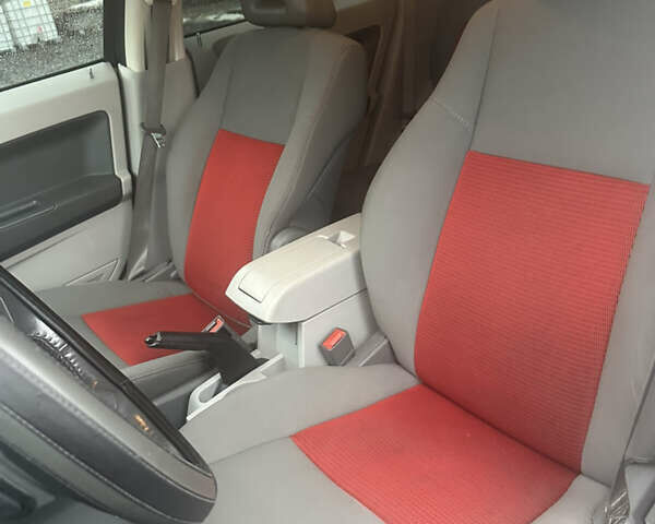 Чорний Додж Caliber, об'ємом двигуна 1.8 л та пробігом 170 тис. км за 5800 $, фото 13 на Automoto.ua