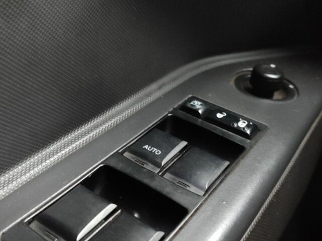 Черный Додж Калибер, объемом двигателя 1.8 л и пробегом 221 тыс. км за 4550 $, фото 16 на Automoto.ua