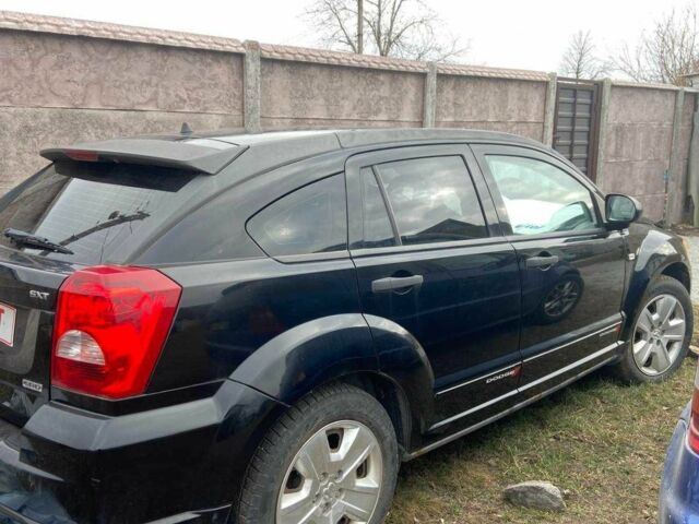 Черный Додж Калибер, объемом двигателя 2 л и пробегом 300 тыс. км за 2000 $, фото 2 на Automoto.ua