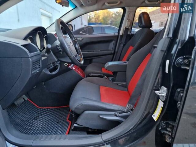 Черный Додж Калибер, объемом двигателя 2 л и пробегом 224 тыс. км за 5990 $, фото 39 на Automoto.ua