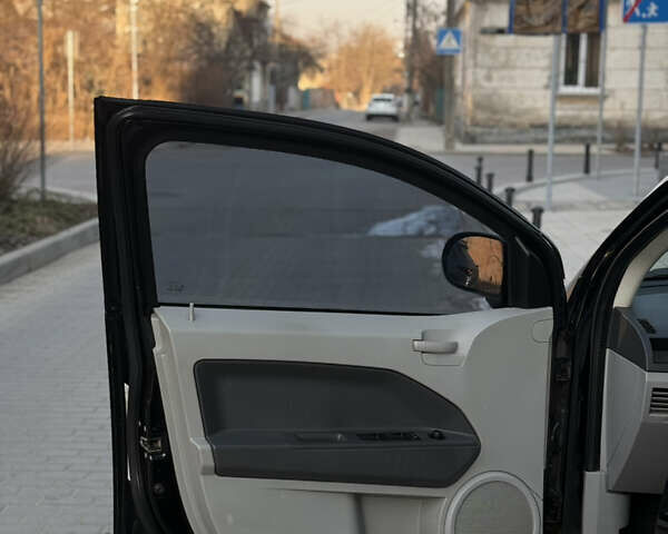 Чорний Додж Caliber, об'ємом двигуна 1.8 л та пробігом 272 тис. км за 5400 $, фото 17 на Automoto.ua