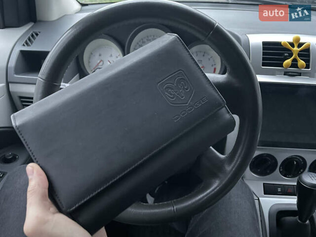 Черный Додж Калибер, объемом двигателя 1.8 л и пробегом 275 тыс. км за 5800 $, фото 18 на Automoto.ua