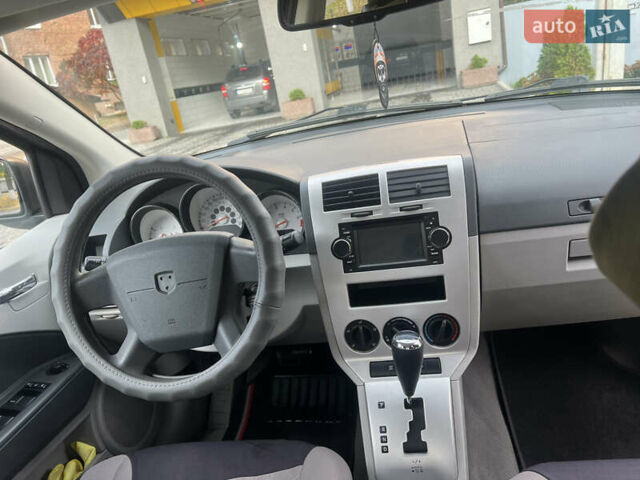 Чорний Додж Caliber, об'ємом двигуна 2 л та пробігом 170 тис. км за 6000 $, фото 10 на Automoto.ua