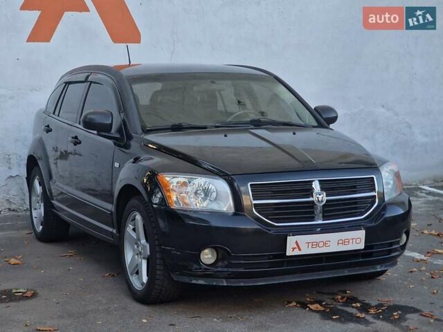 Черный Додж Калибер, объемом двигателя 2 л и пробегом 224 тыс. км за 5990 $, фото 6 на Automoto.ua