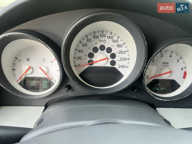 Чорний Додж Caliber, об'ємом двигуна 2 л та пробігом 170 тис. км за 6000 $, фото 13 на Automoto.ua