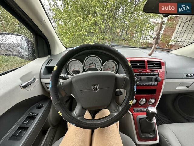 Чорний Додж Caliber, об'ємом двигуна 1.96 л та пробігом 250 тис. км за 4747 $, фото 4 на Automoto.ua