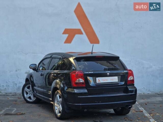 Черный Додж Калибер, объемом двигателя 2 л и пробегом 224 тыс. км за 5990 $, фото 24 на Automoto.ua