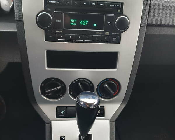 Черный Додж Калибер, объемом двигателя 2 л и пробегом 137 тыс. км за 6198 $, фото 8 на Automoto.ua