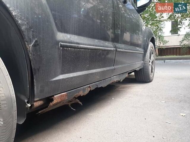 Черный Додж Калибер, объемом двигателя 2 л и пробегом 367 тыс. км за 4600 $, фото 9 на Automoto.ua