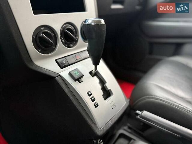 Черный Додж Калибер, объемом двигателя 2 л и пробегом 267 тыс. км за 6490 $, фото 20 на Automoto.ua