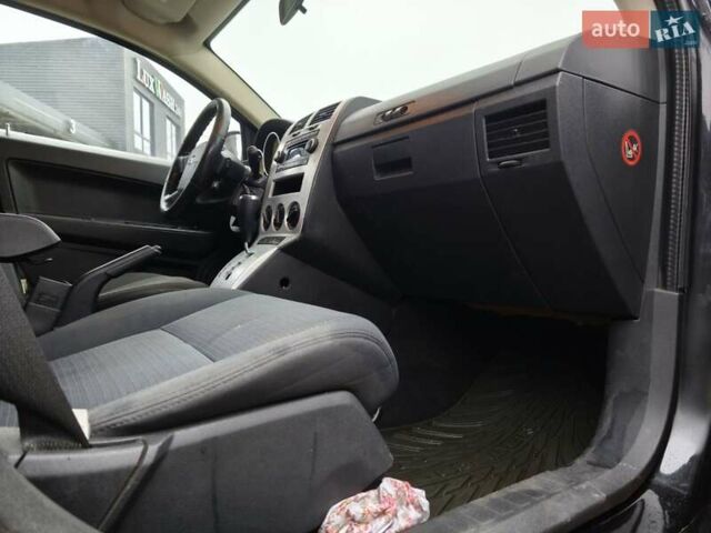 Черный Додж Калибер, объемом двигателя 2 л и пробегом 303 тыс. км за 5700 $, фото 16 на Automoto.ua