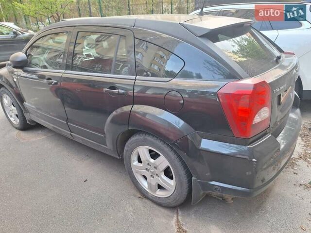 Черный Додж Калибер, объемом двигателя 1.8 л и пробегом 279 тыс. км за 5300 $, фото 7 на Automoto.ua