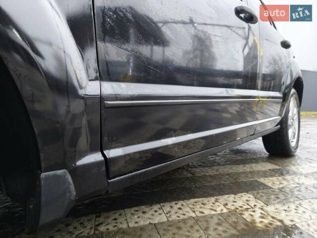 Черный Додж Калибер, объемом двигателя 2 л и пробегом 303 тыс. км за 5700 $, фото 13 на Automoto.ua