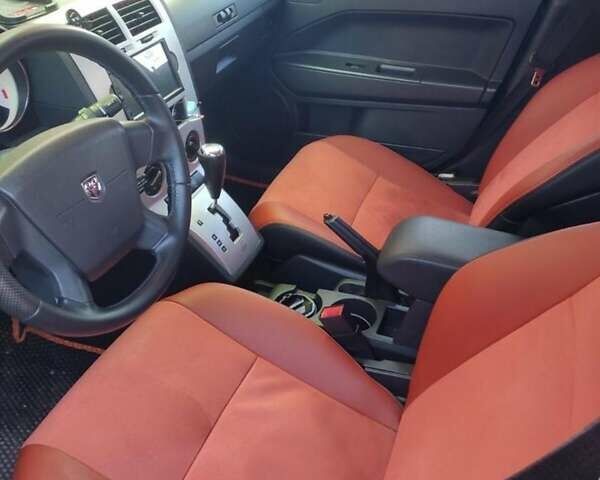 Черный Додж Калибер, объемом двигателя 2 л и пробегом 367 тыс. км за 4600 $, фото 3 на Automoto.ua