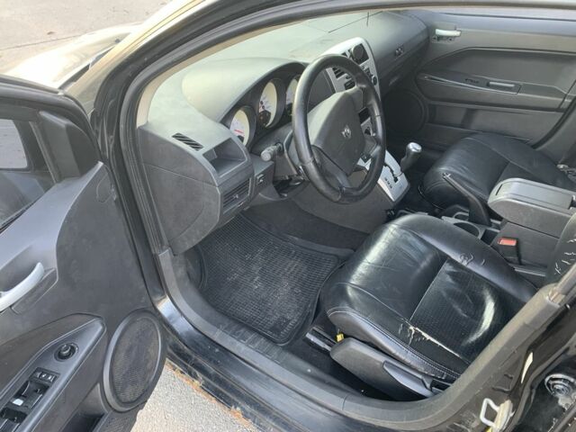 Черный Додж Калибер, объемом двигателя 2 л и пробегом 250 тыс. км за 1900 $, фото 8 на Automoto.ua