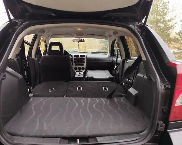 Черный Додж Калибер, объемом двигателя 2 л и пробегом 155 тыс. км за 4900 $, фото 9 на Automoto.ua