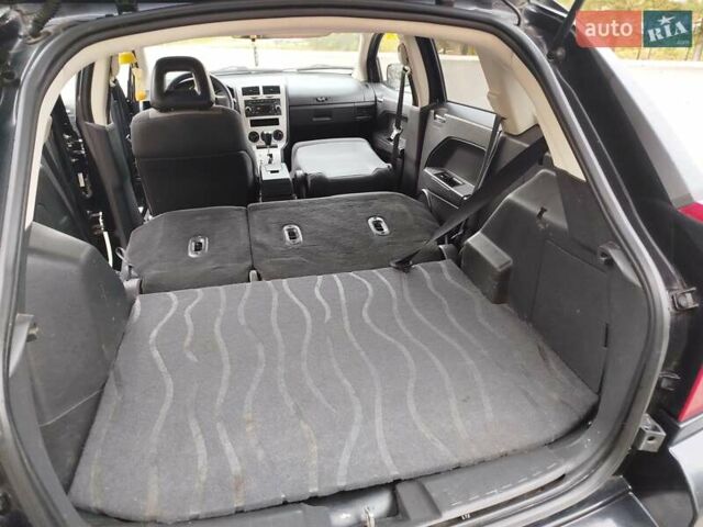 Черный Додж Калибер, объемом двигателя 2 л и пробегом 155 тыс. км за 4900 $, фото 8 на Automoto.ua