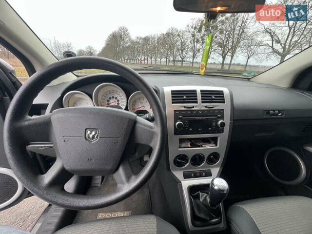Черный Додж Калибер, объемом двигателя 1.8 л и пробегом 113 тыс. км за 5999 $, фото 5 на Automoto.ua