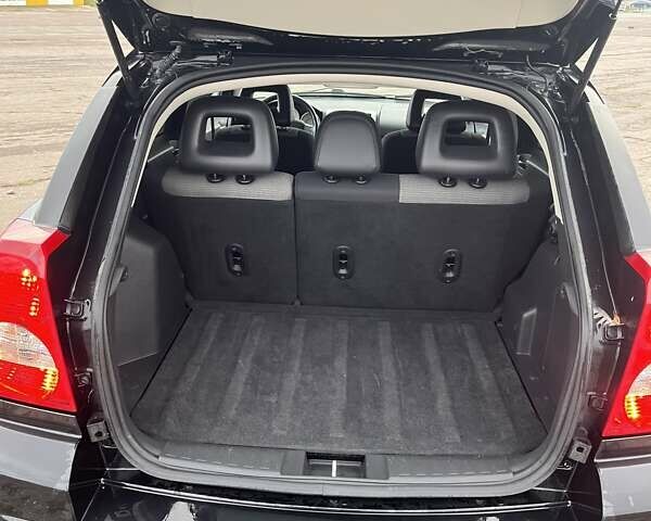 Черный Додж Калибер, объемом двигателя 2 л и пробегом 160 тыс. км за 7300 $, фото 16 на Automoto.ua