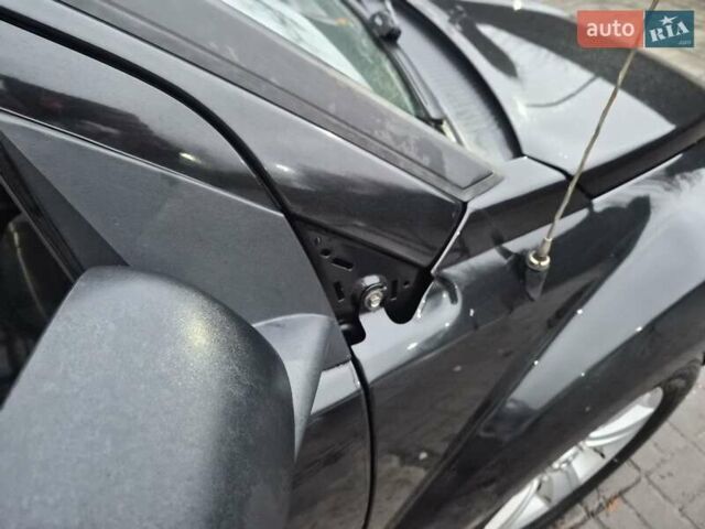 Черный Додж Калибер, объемом двигателя 2.36 л и пробегом 177 тыс. км за 7899 $, фото 11 на Automoto.ua