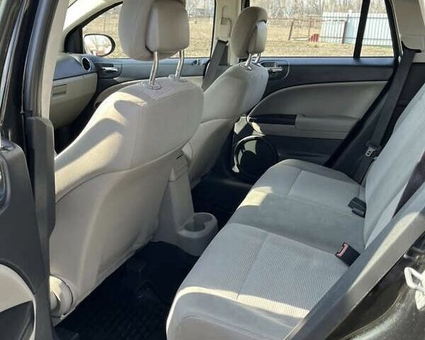 Чорний Додж Caliber, об'ємом двигуна 2 л та пробігом 250 тис. км за 7100 $, фото 12 на Automoto.ua