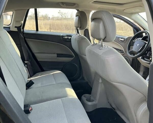 Чорний Додж Caliber, об'ємом двигуна 2 л та пробігом 250 тис. км за 7100 $, фото 11 на Automoto.ua