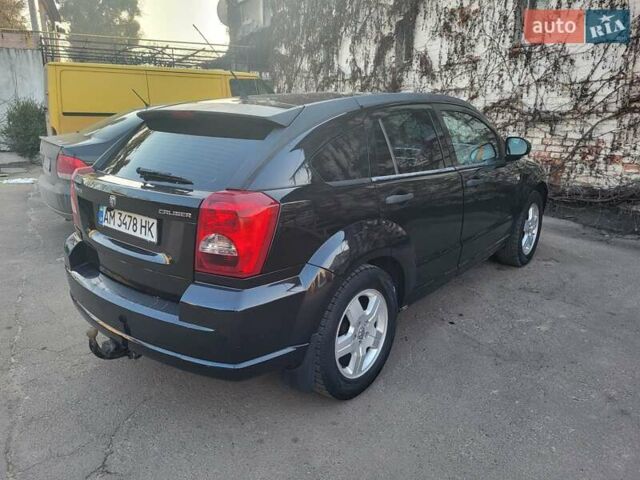 Черный Додж Калибер, объемом двигателя 1.8 л и пробегом 260 тыс. км за 5300 $, фото 4 на Automoto.ua