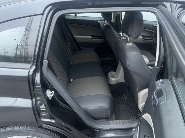 Чорний Додж Caliber, об'ємом двигуна 2 л та пробігом 250 тис. км за 7100 $, фото 7 на Automoto.ua