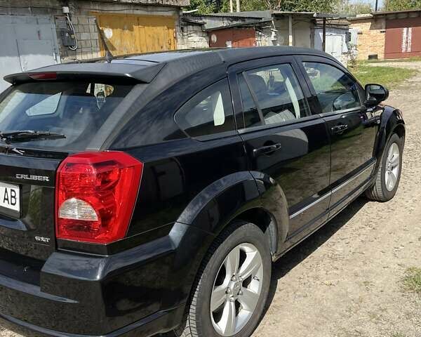 Чорний Додж Caliber, об'ємом двигуна 2 л та пробігом 195 тис. км за 6999 $, фото 28 на Automoto.ua