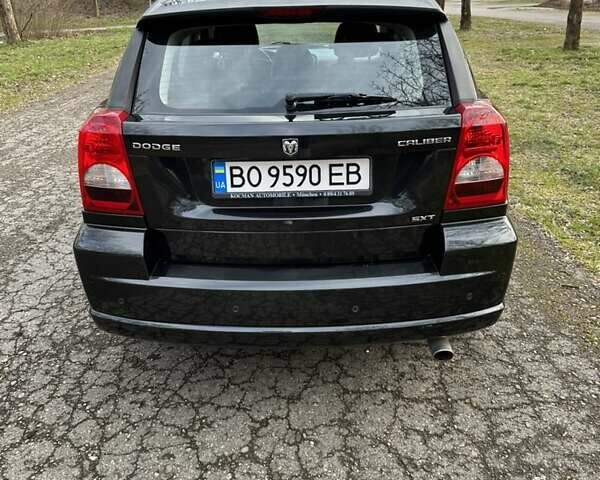 Черный Додж Калибер, объемом двигателя 2 л и пробегом 124 тыс. км за 9000 $, фото 2 на Automoto.ua