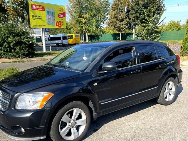 Черный Додж Калибер, объемом двигателя 2 л и пробегом 191 тыс. км за 6800 $, фото 1 на Automoto.ua