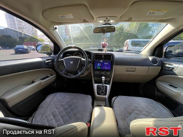 Черный Додж Калибер, объемом двигателя 2 л и пробегом 191 тыс. км за 6800 $, фото 2 на Automoto.ua