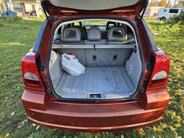 Красный Додж Калибер, объемом двигателя 2 л и пробегом 350 тыс. км за 2600 $, фото 19 на Automoto.ua