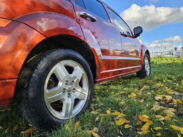 Красный Додж Калибер, объемом двигателя 2 л и пробегом 350 тыс. км за 2600 $, фото 5 на Automoto.ua