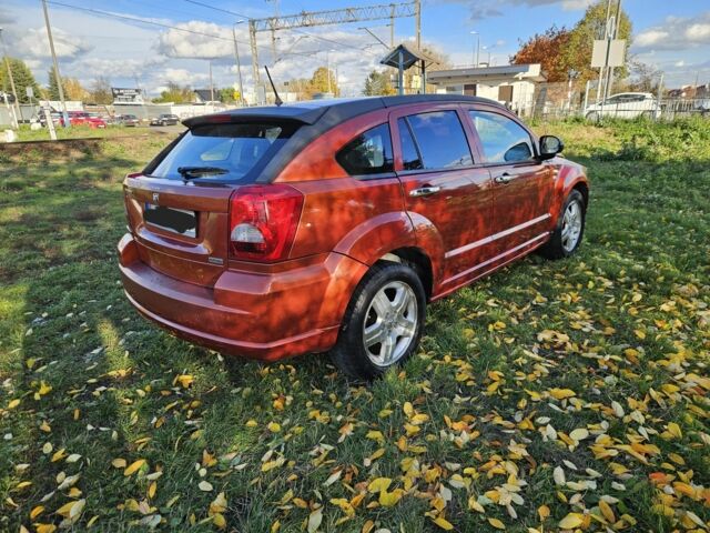 Красный Додж Калибер, объемом двигателя 2 л и пробегом 350 тыс. км за 2600 $, фото 2 на Automoto.ua