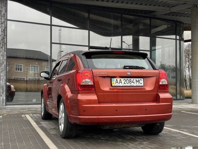 Красный Додж Калибер, объемом двигателя 2 л и пробегом 257 тыс. км за 5750 $, фото 7 на Automoto.ua