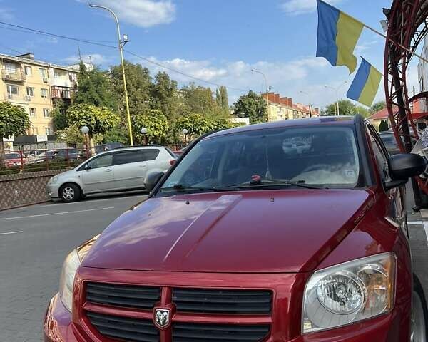 Красный Додж Калибер, объемом двигателя 1.97 л и пробегом 239 тыс. км за 6500 $, фото 1 на Automoto.ua