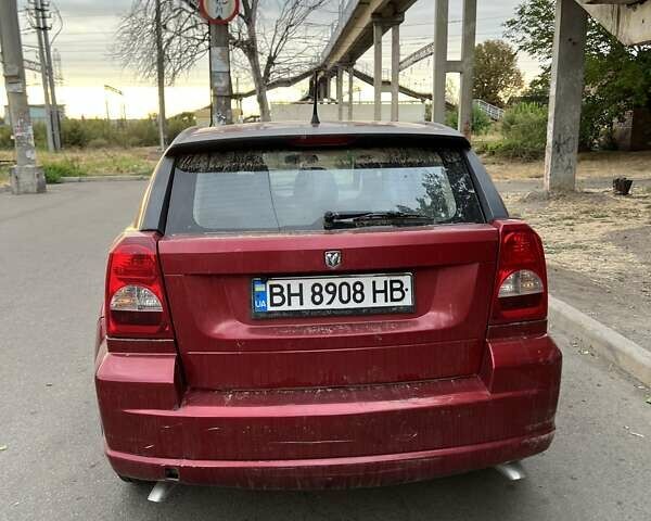 Красный Додж Калибер, объемом двигателя 2 л и пробегом 250 тыс. км за 5000 $, фото 9 на Automoto.ua