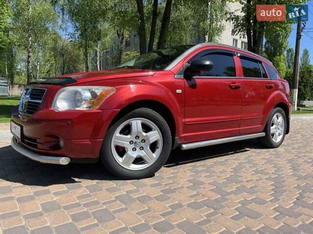 Красный Додж Калибер, объемом двигателя 2 л и пробегом 165 тыс. км за 7100 $, фото 6 на Automoto.ua