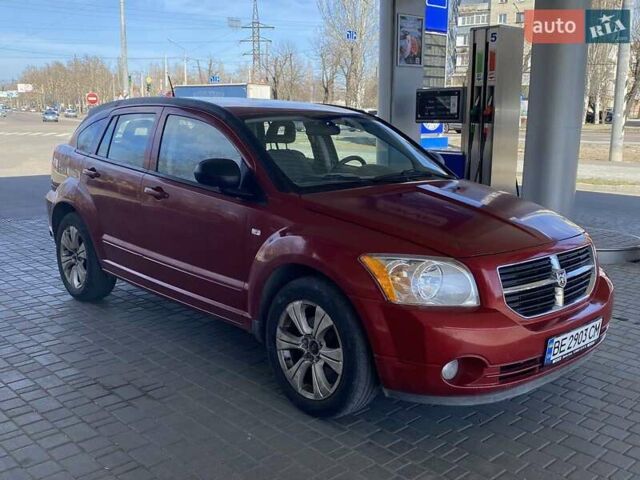Красный Додж Калибер, объемом двигателя 2 л и пробегом 206 тыс. км за 6900 $, фото 4 на Automoto.ua