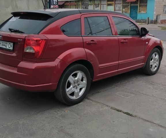 Красный Додж Калибер, объемом двигателя 0 л и пробегом 200 тыс. км за 4800 $, фото 3 на Automoto.ua