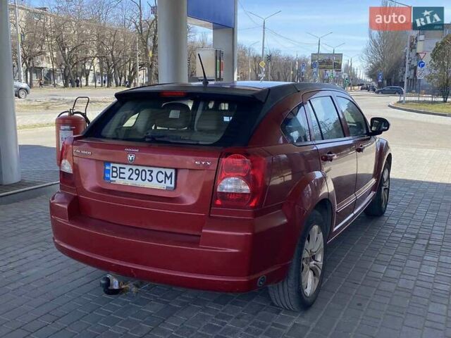 Красный Додж Калибер, объемом двигателя 2 л и пробегом 206 тыс. км за 6900 $, фото 7 на Automoto.ua