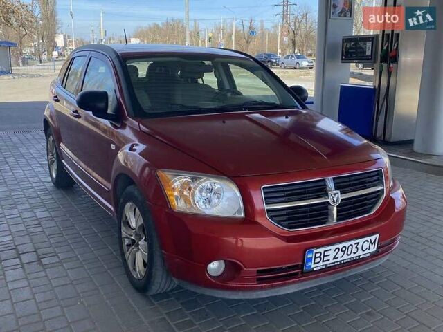 Красный Додж Калибер, объемом двигателя 2 л и пробегом 206 тыс. км за 6900 $, фото 3 на Automoto.ua