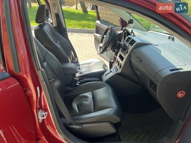 Красный Додж Калибер, объемом двигателя 2 л и пробегом 165 тыс. км за 7100 $, фото 9 на Automoto.ua