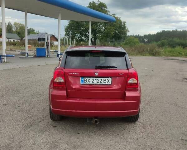 Красный Додж Калибер, объемом двигателя 1.8 л и пробегом 213 тыс. км за 5400 $, фото 7 на Automoto.ua